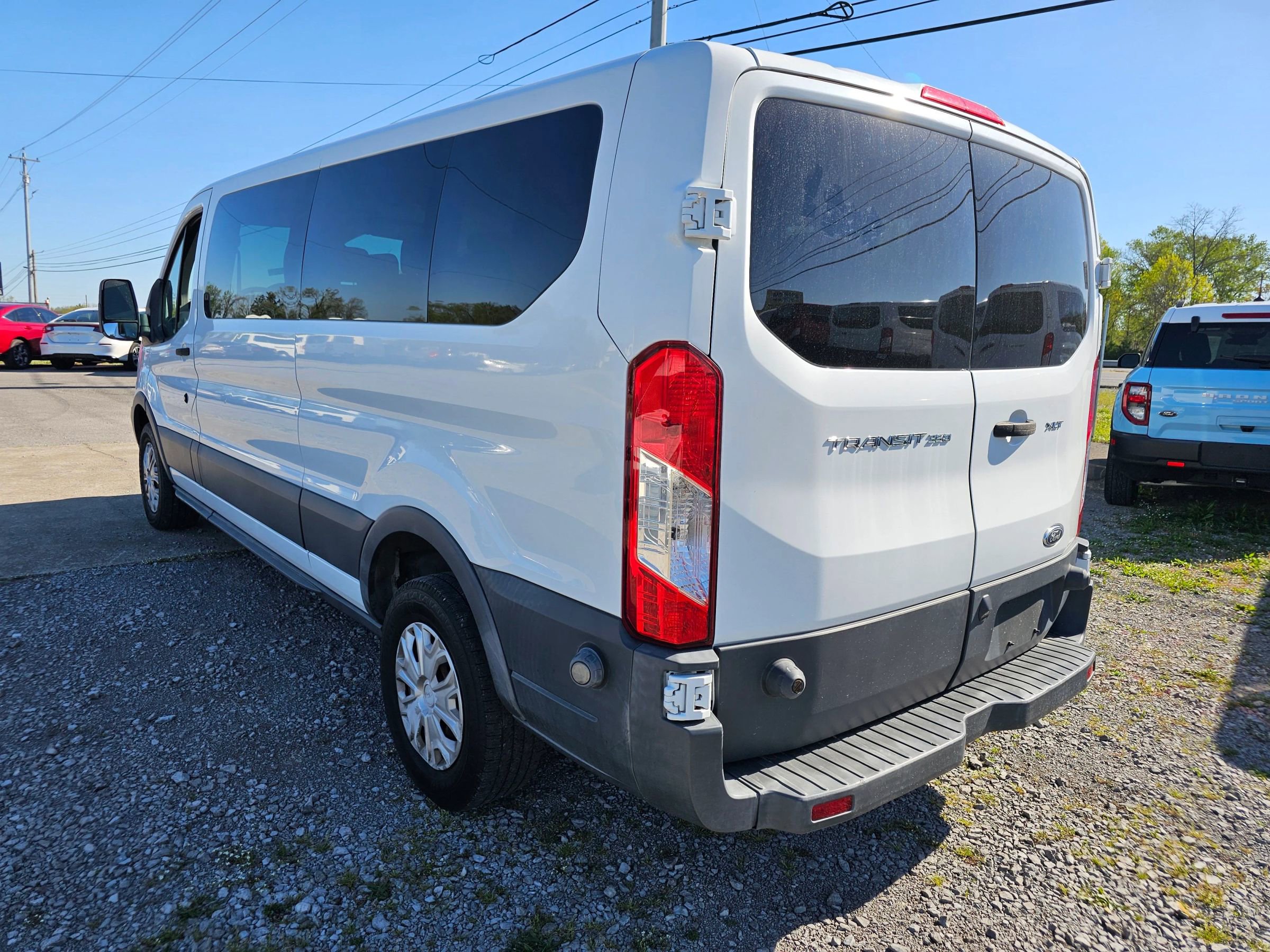 Used 2015 Ford Transit 350 XLT RWD image 17