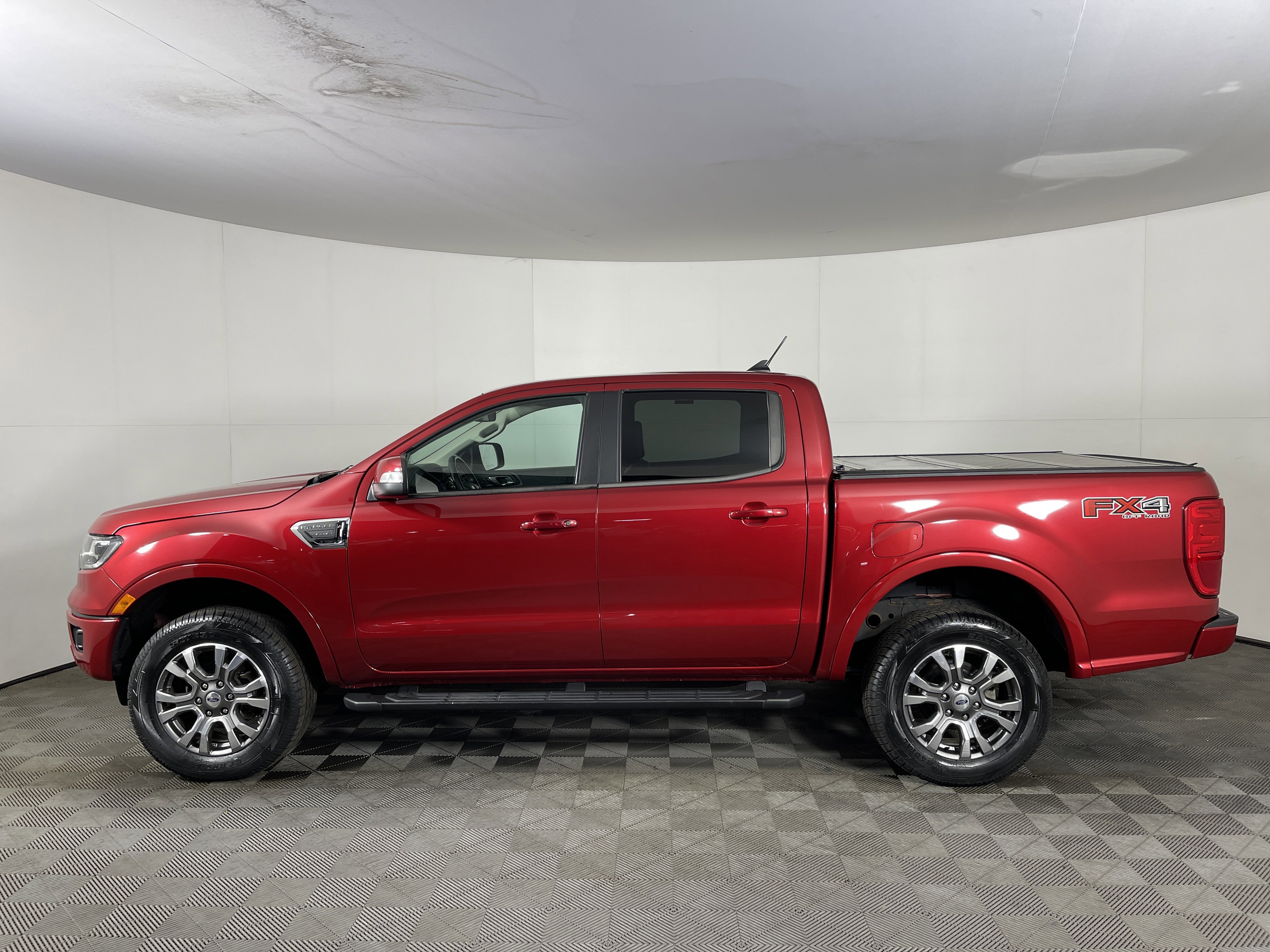 Used 2021 Ford Ranger Lariat w/ FX4 Off-Road Package image 3