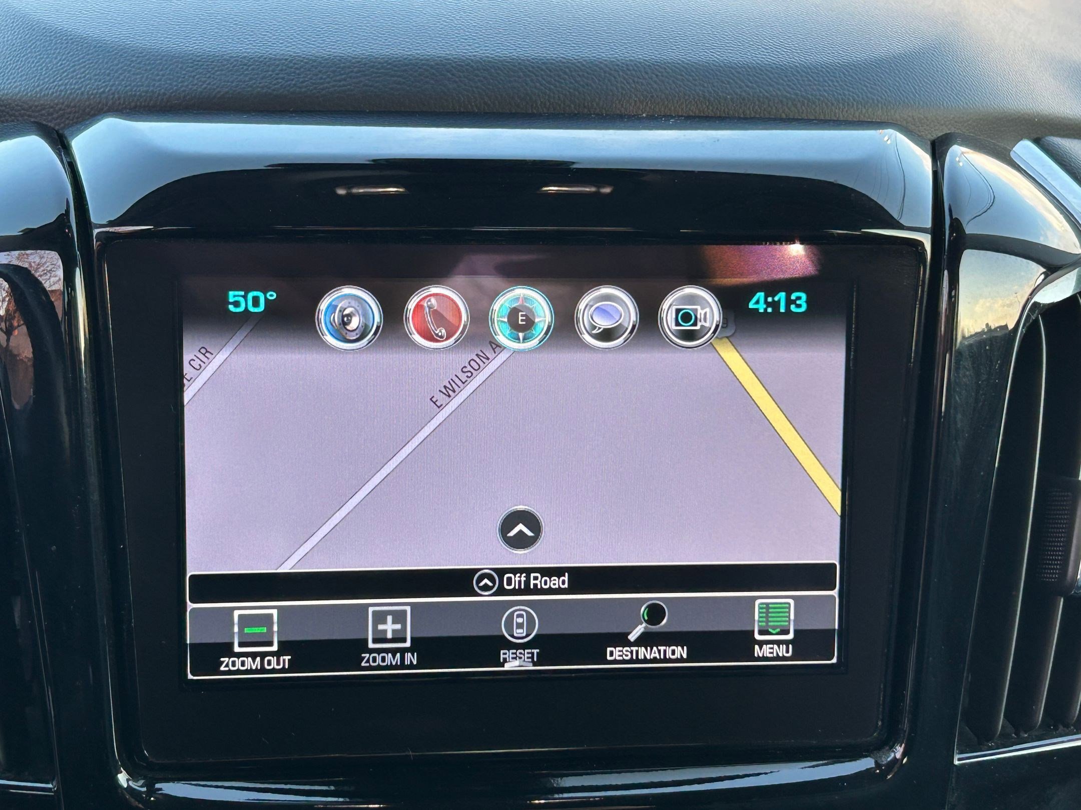 Used 2018 Chevrolet Traverse LT image 19