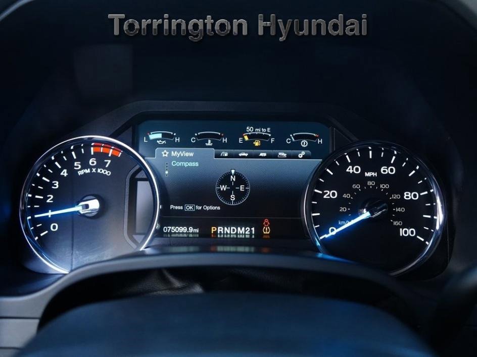 Used 2017 Ford F250 Lariat w/ Chrome Package image 13