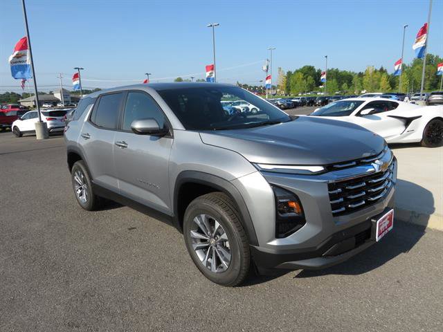 New 2026 Chevrolet Equinox LT w/ Convenience Package II image 2