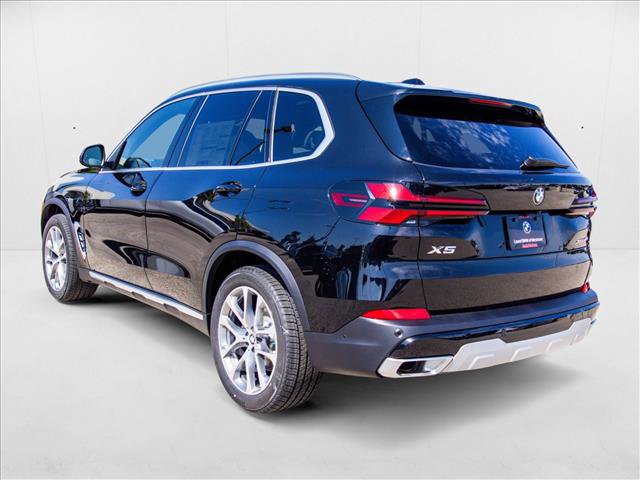 New 2026 BMW X5 xDrive40i w/ Premium Package image 7