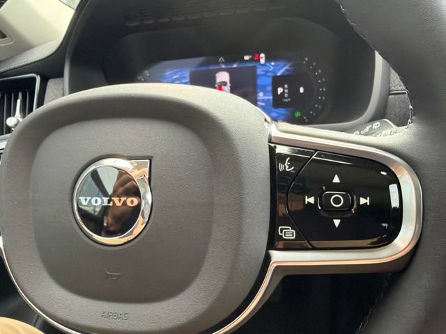 New 2027 Volvo XC90 B6 Plus AWD/4WD image 21