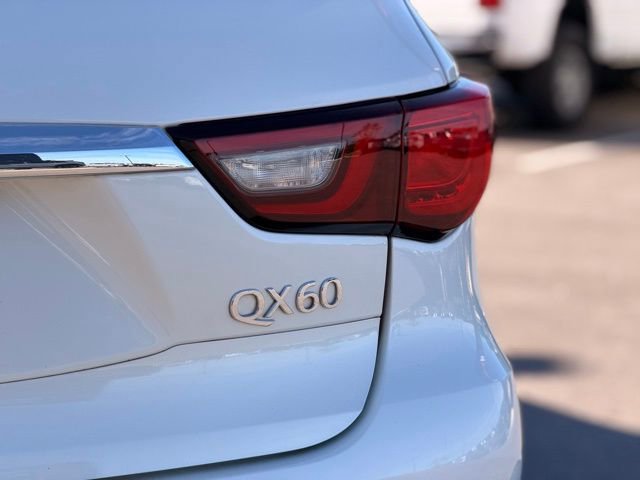 Used 2020 INFINITI QX60 Luxe image 10
