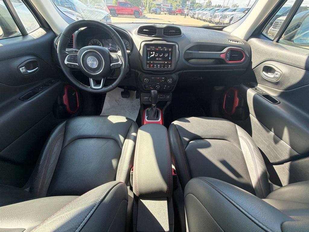 Used 2021 Jeep Renegade Trailhawk w/ Sun & Sound Group AWD/4WD image 24