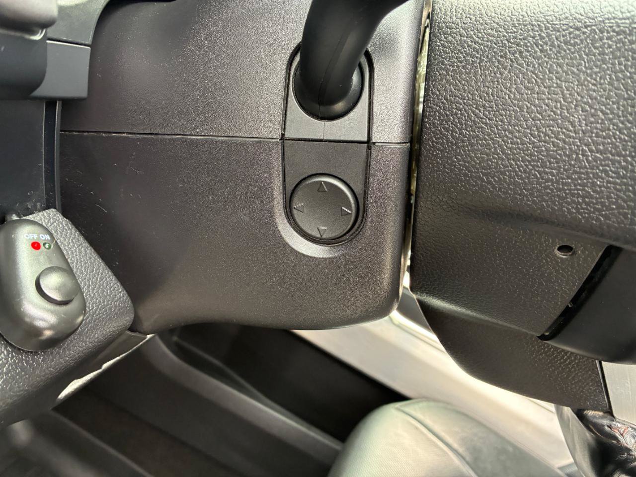 Used 2018 Ford F250 Platinum w/ Platinum Ultimate Package AWD/4WD image 30