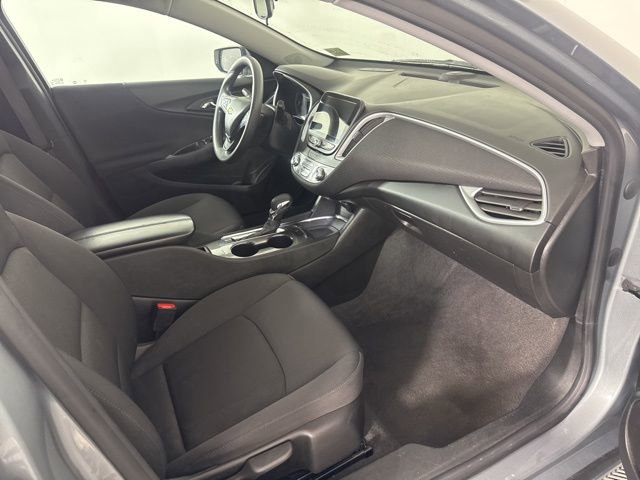 Used 2023 Chevrolet Malibu LT image 16