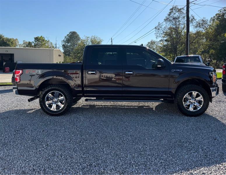 Used 2018 Ford F150 XLT w/ Equipment Group 302A Luxury AWD/4WD image 7