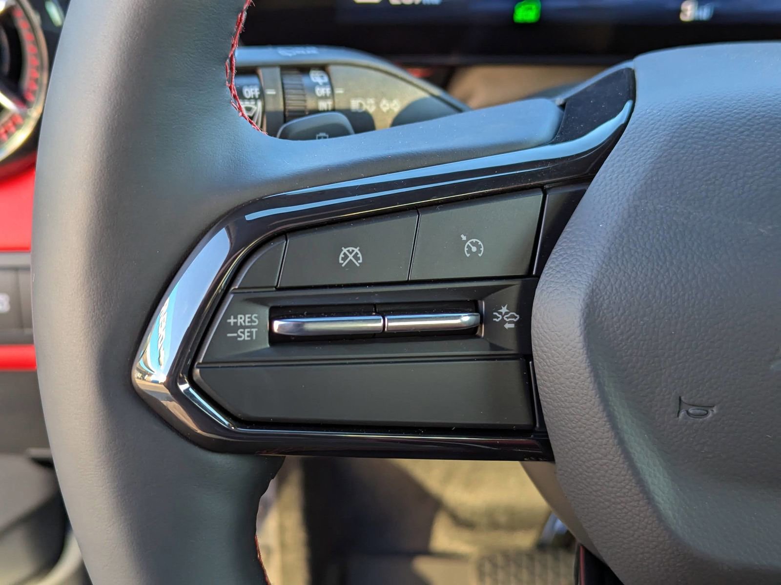 New 2025 Chevrolet Blazer EV RS image 19