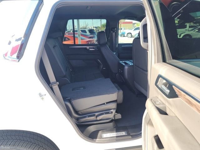 New 2026 Chevrolet Tahoe LT w/ Comfort Package AWD/4WD image 25