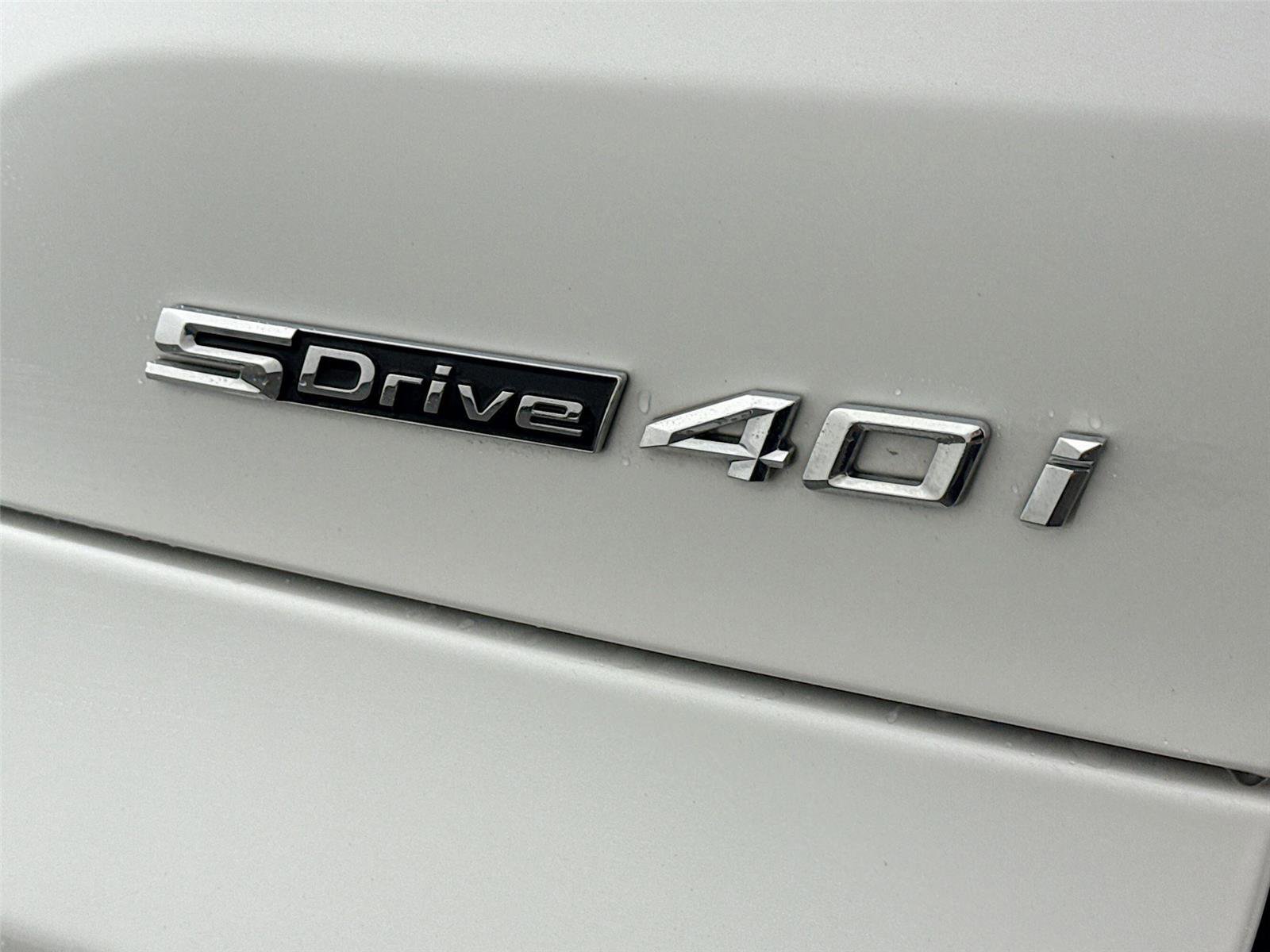 Used 2023 BMW X5 sDrive40i w/ Premium Package image 11