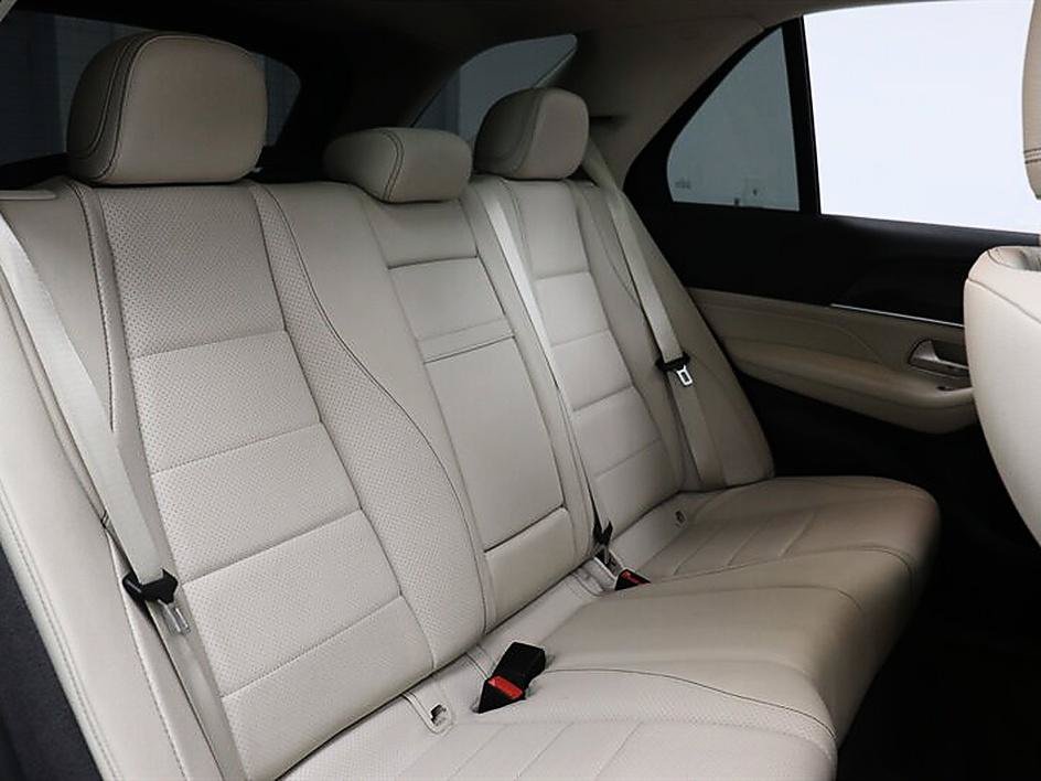 Used 2020 Mercedes-Benz GLE 450 4MATIC image 11