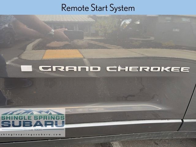 Used 2025 Jeep Grand Cherokee Laredo w/ Luxury Tech Group I image 17