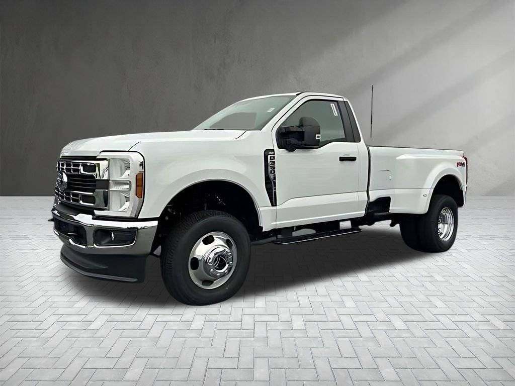 New 2026 Ford F350 XLT w/ 360-Degree Camera Package AWD/4WD image 3