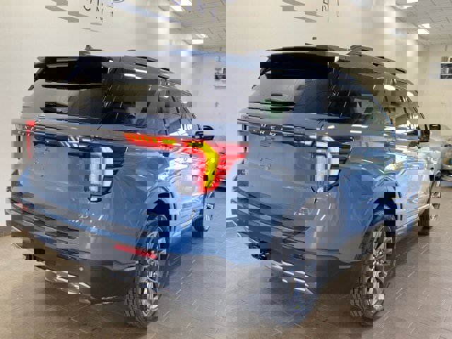 New 2026 Ford Explorer Active w/ Active Comfort Package image 9