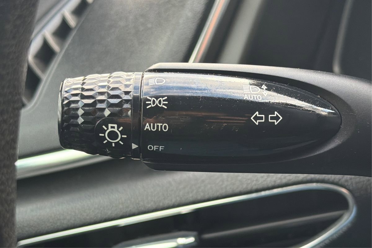 Used 2023 Hyundai Sonata Blue image 17