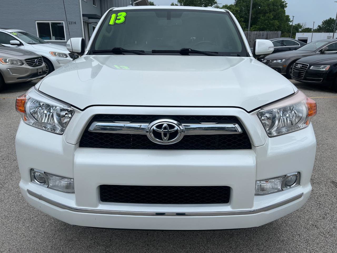 Used 2013 Toyota 4Runner Limited AWD/4WD image 8