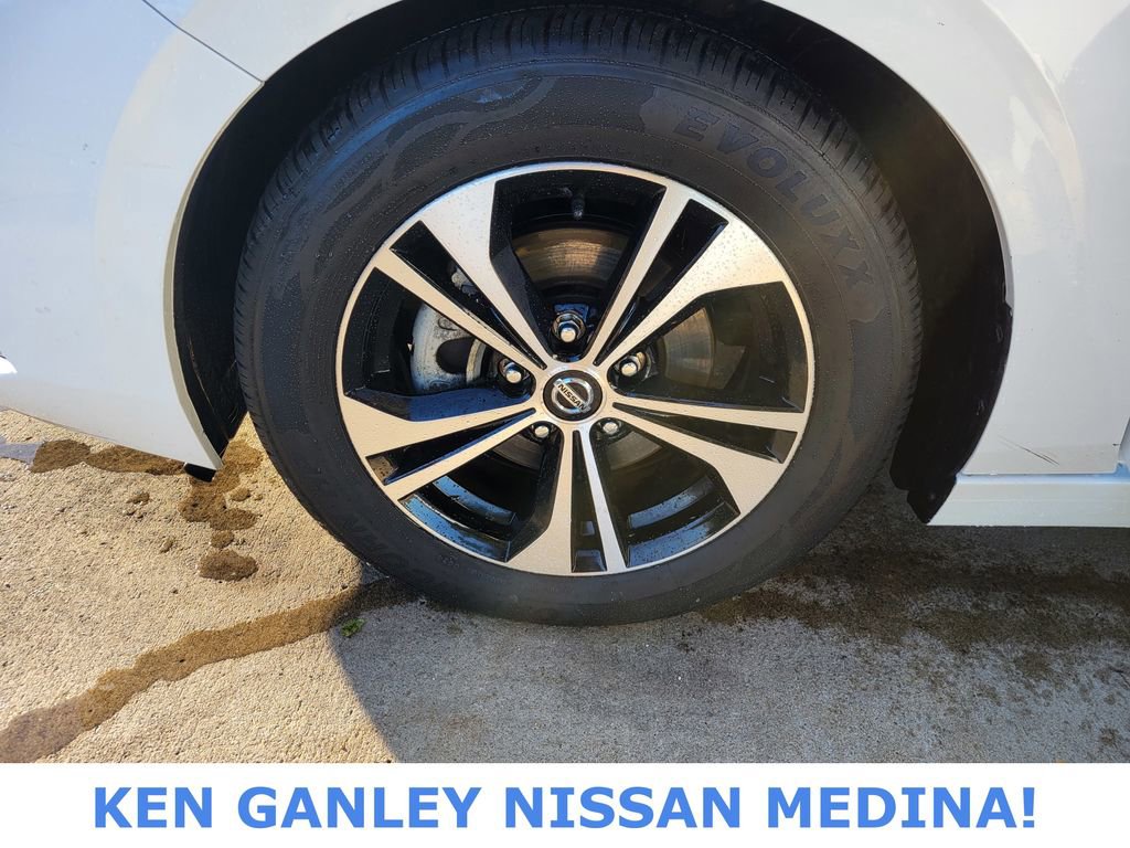 Used 2022 Nissan Sentra SV image 18