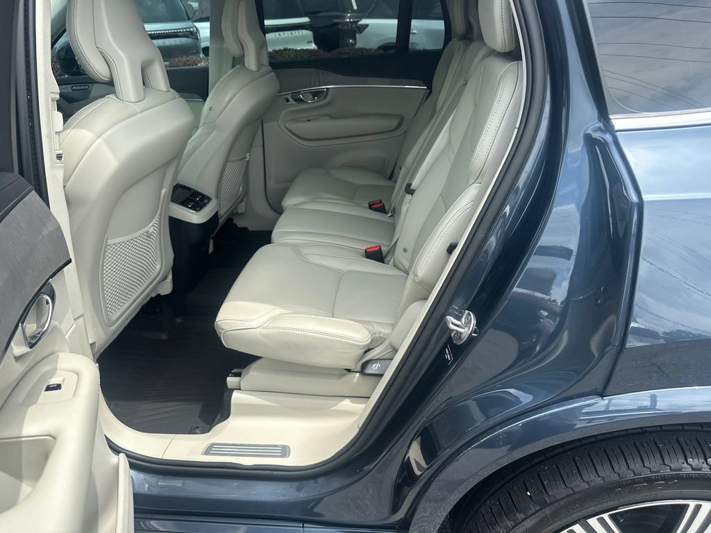 Used 2022 Volvo XC90 T6 Inscription w/ Advanced Package AWD/4WD image 17