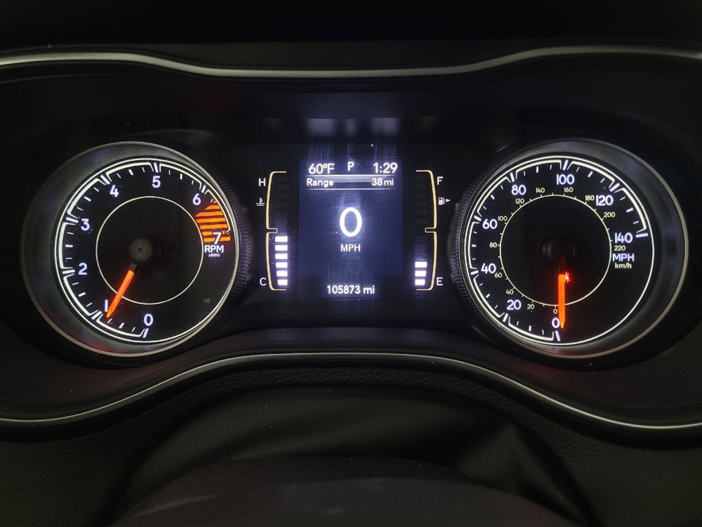 Used 2020 Jeep Cherokee Latitude image 23