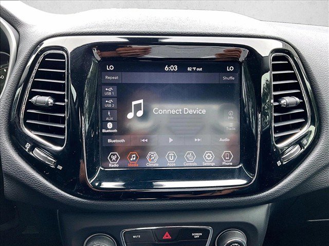 Used 2019 Jeep Compass Limited FWD image 23