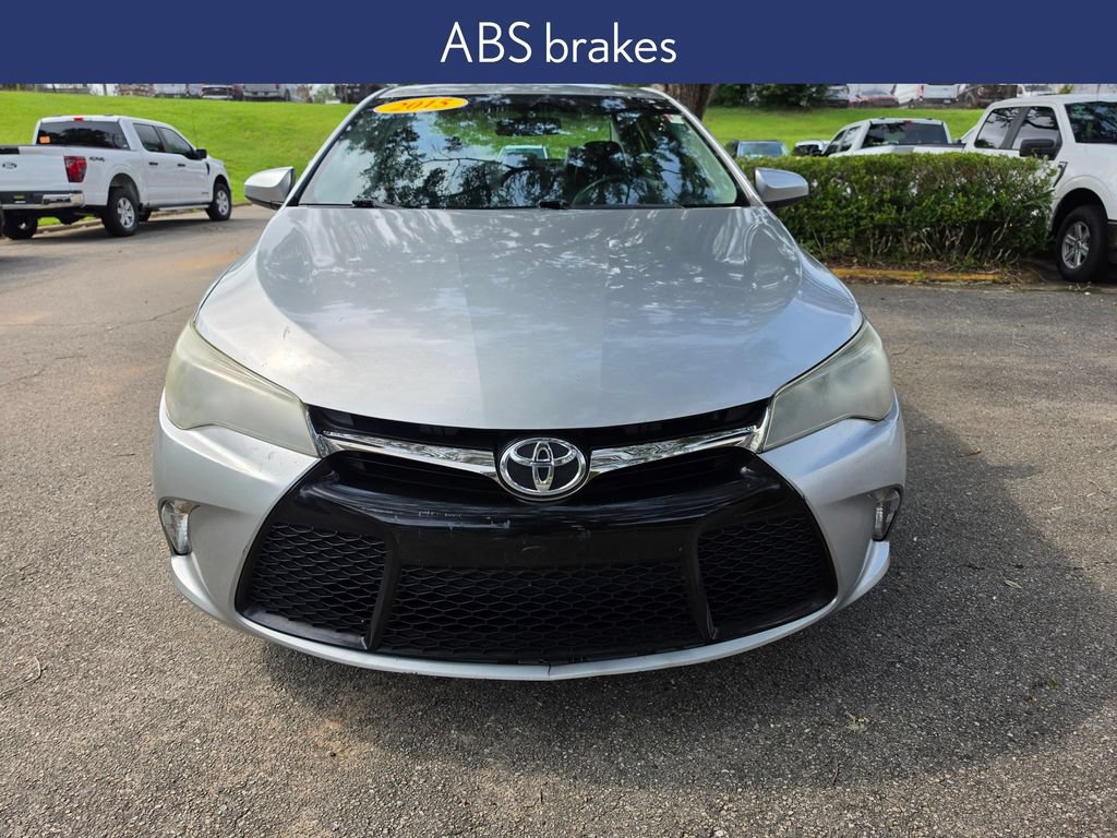 Used 2015 Toyota Camry SE FWD image 7