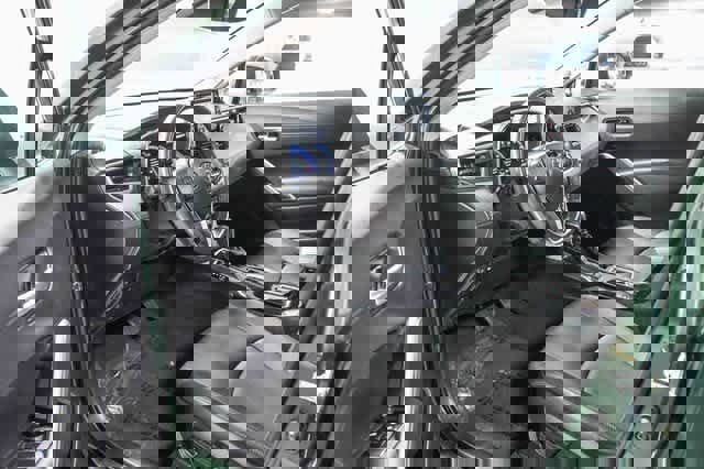 Certified 2022 Toyota Corolla Cross XLE w/ Convenience Package image 18