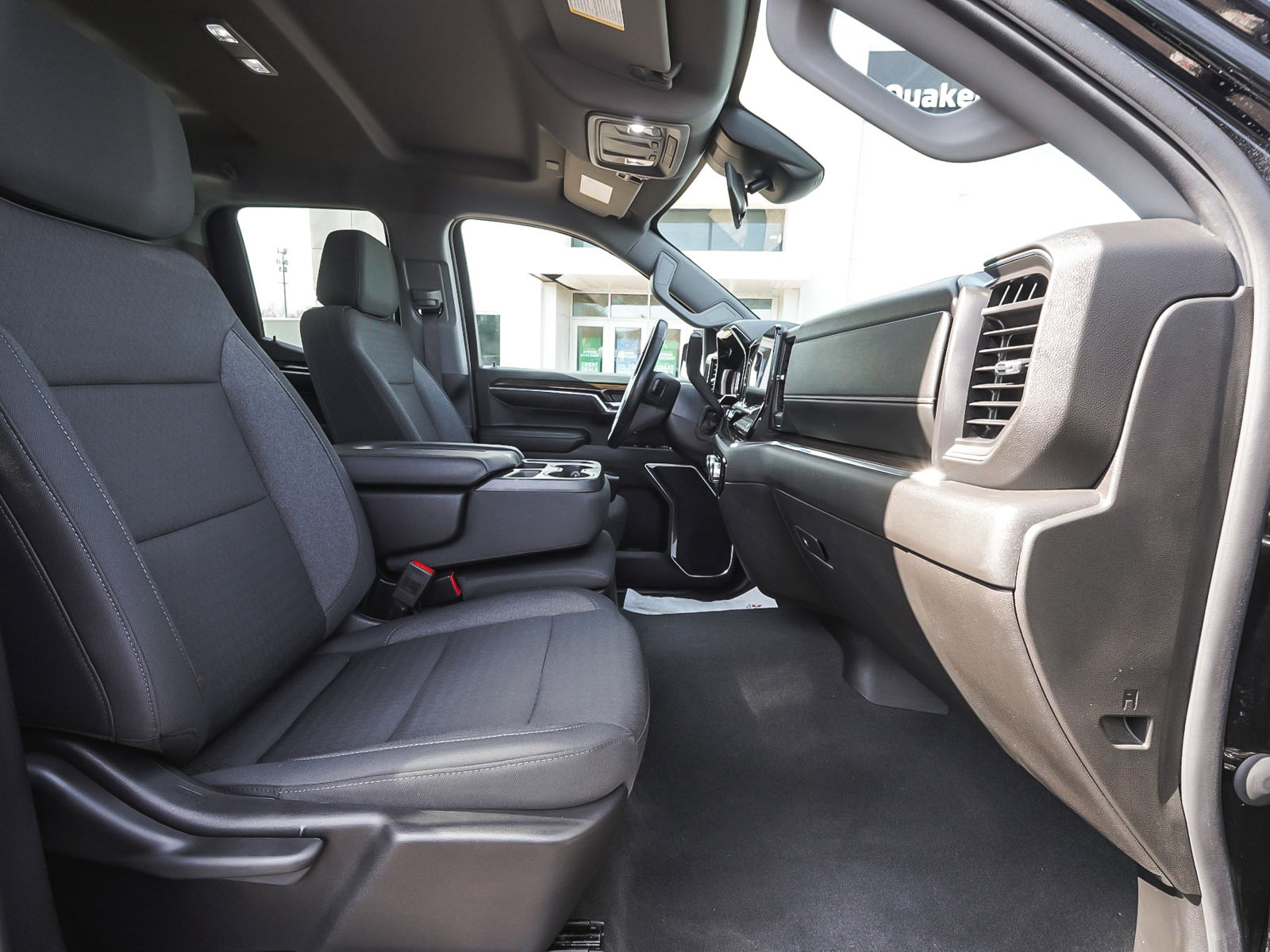 Used 2023 GMC Sierra 1500 Elevation image 41