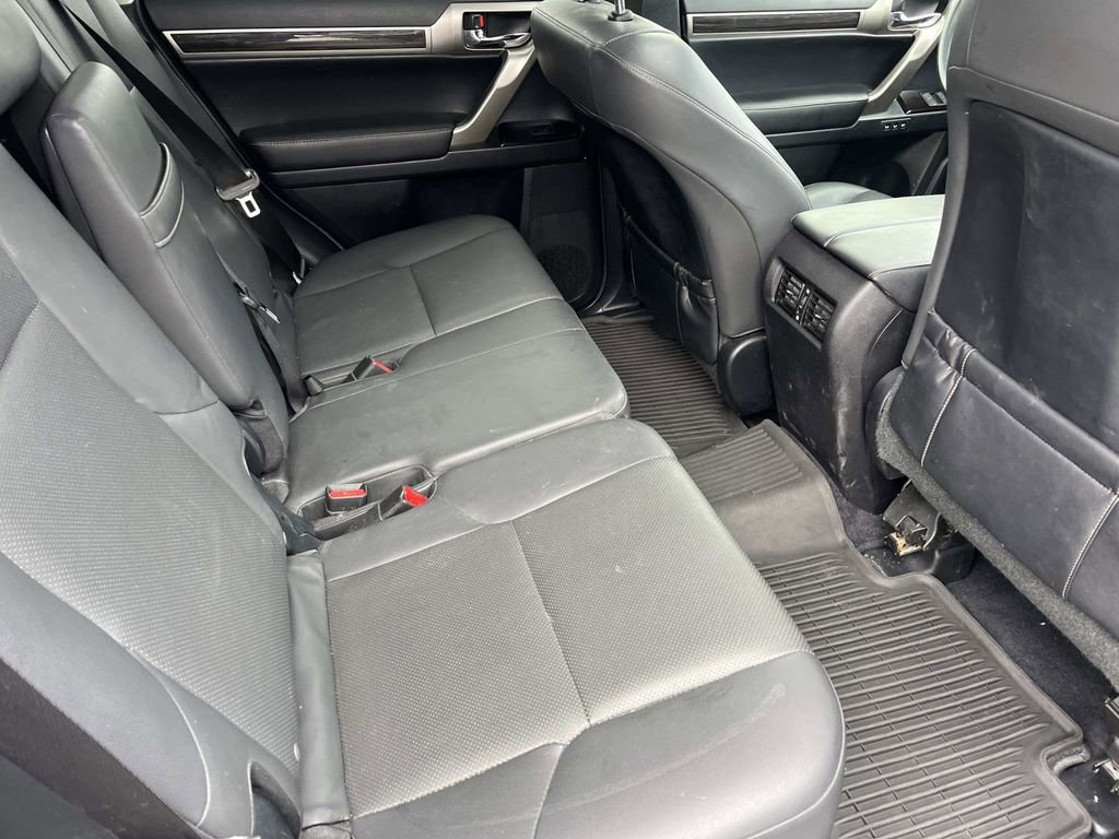 Used 2015 Lexus GX 460 460 w/ Navigation Package image 21