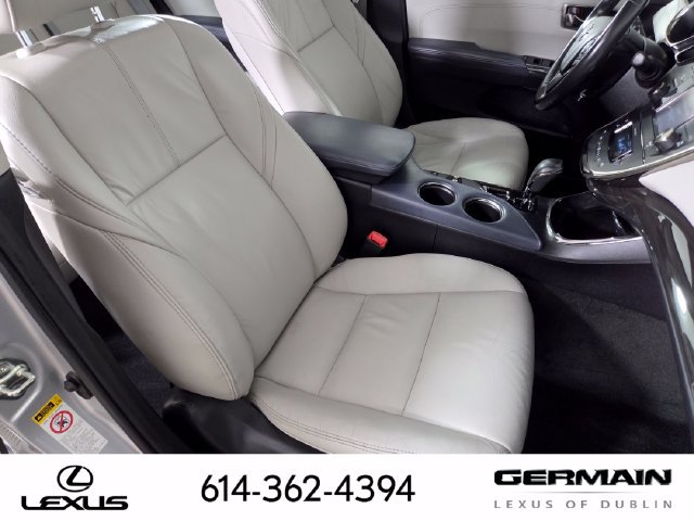 Used 2014 Toyota Avalon XLE Touring FWD image 28