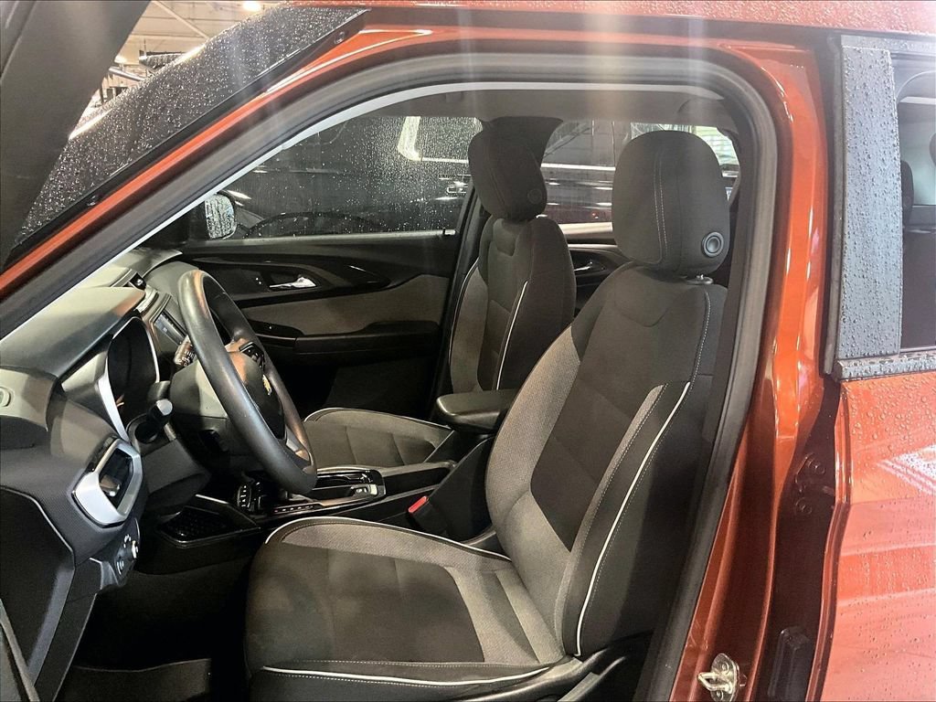 Used 2021 Chevrolet TrailBlazer LS AWD/4WD image 10