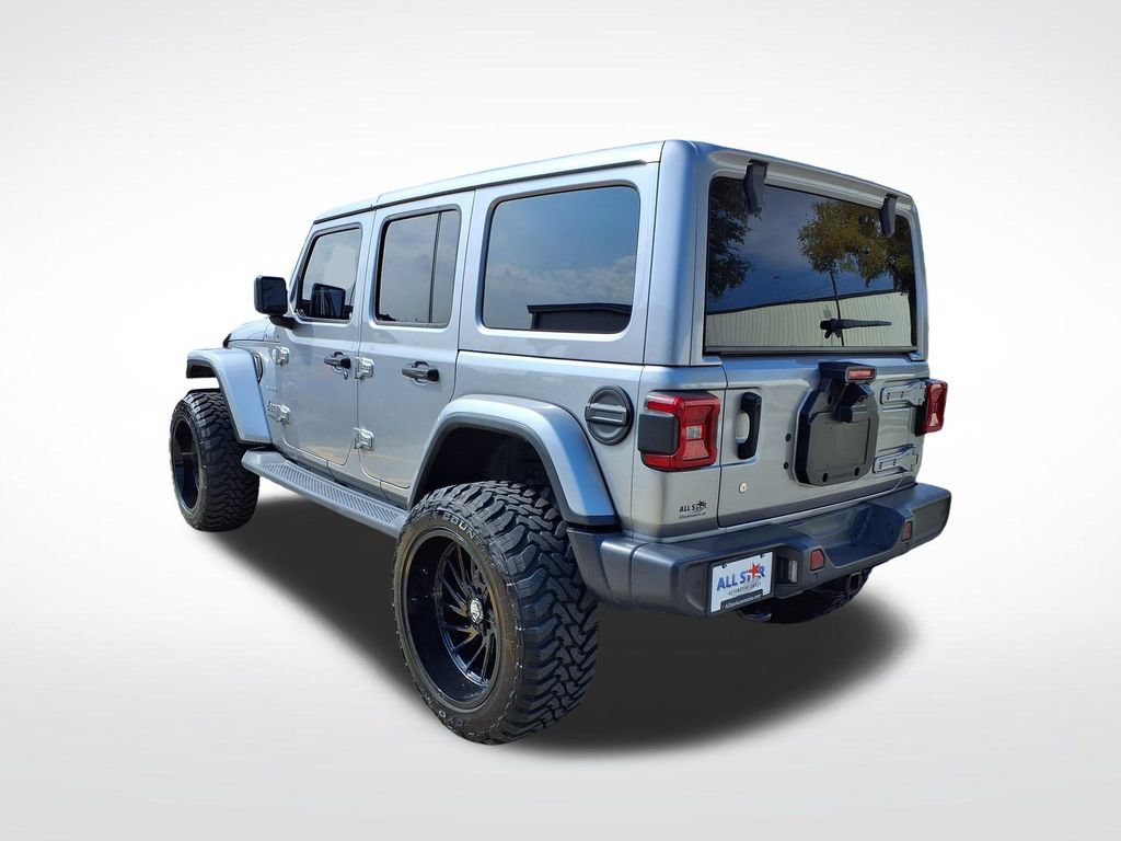 Used 2019 Jeep Wrangler Unlimited Sahara AWD/4WD image 11