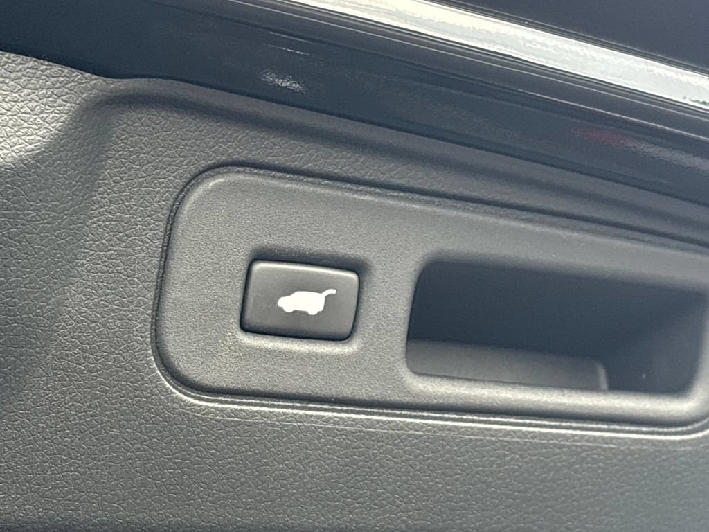 Used 2023 Honda Passport EX-L image 27
