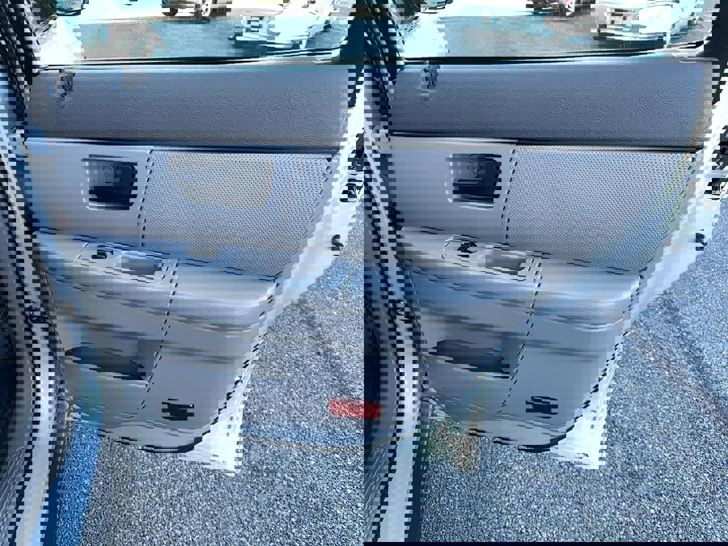 Used 2005 Mercury Sable LS image 19