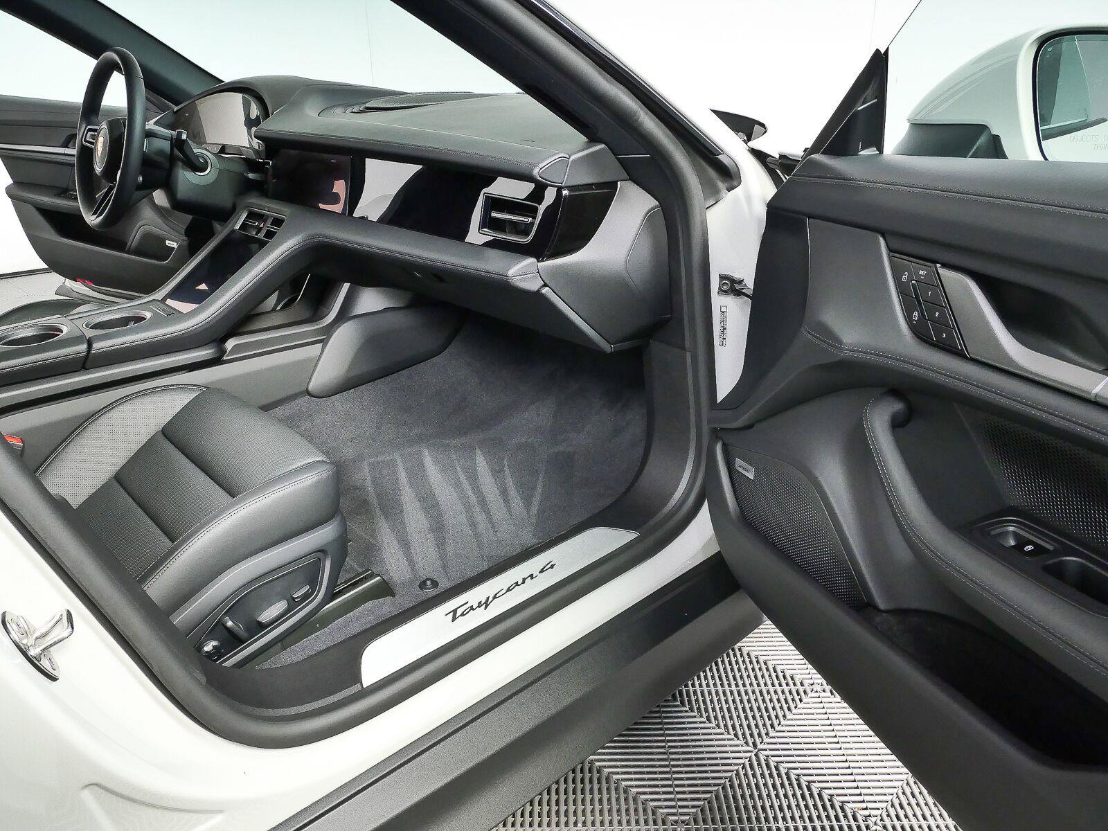 New 2026 Porsche Taycan RWD image 26