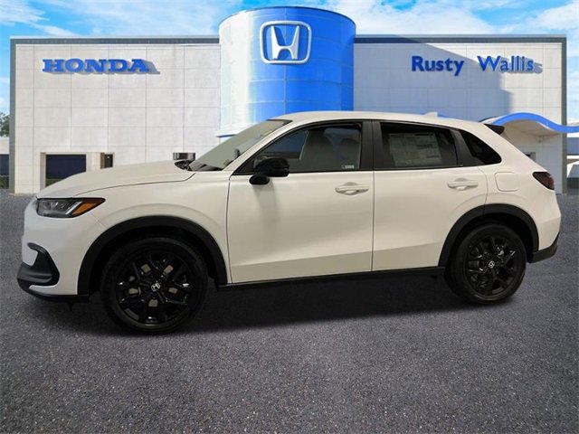 New 2025 Honda HR-V Sport image 5