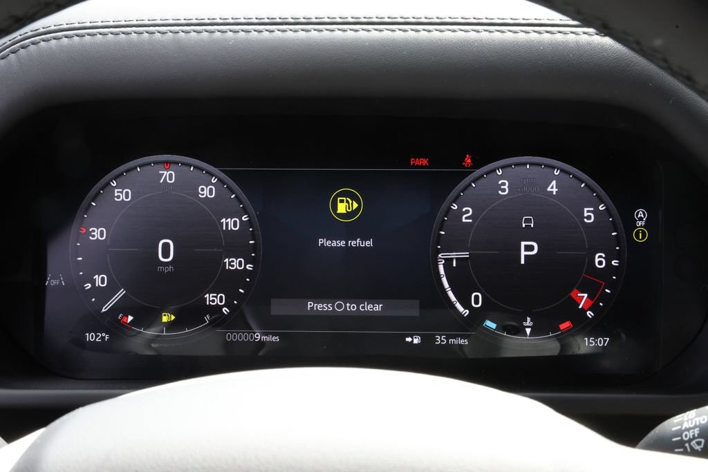 New 2026 Land Rover Defender 110 X-Dynamic SE AWD/4WD image 16