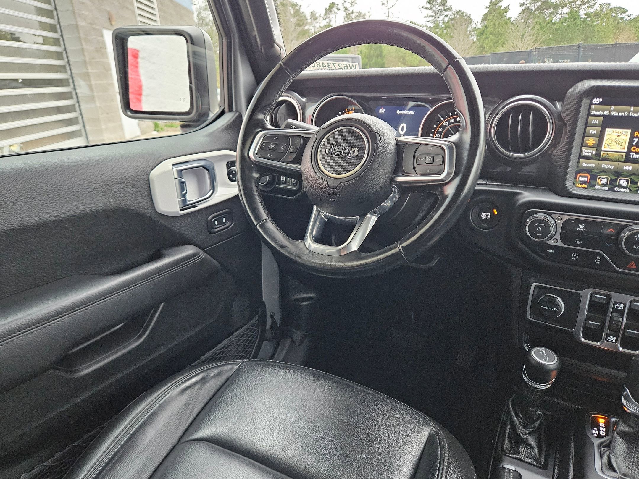 Used 2021 Jeep Wrangler Unlimited Sahara image 9