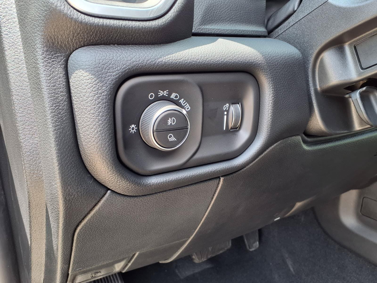 New 2026 RAM 3500 Lone Star AWD/4WD image 12