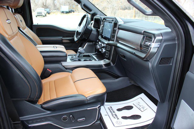 Used 2023 Ford F150 Platinum w/ FX4 Off-Road Package AWD/4WD image 18