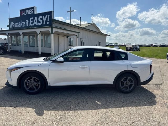 Used 2025 Kia K4 FWD image 8