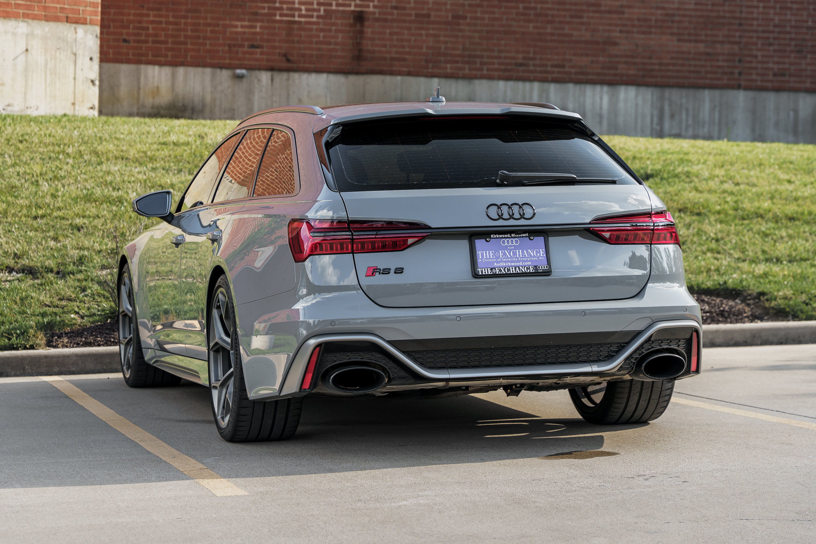 Used 2025 Audi RS 6 performance AWD/4WD image 5