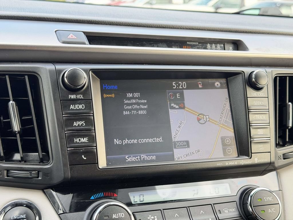 Used 2018 Toyota RAV4 XLE AWD/4WD image 22