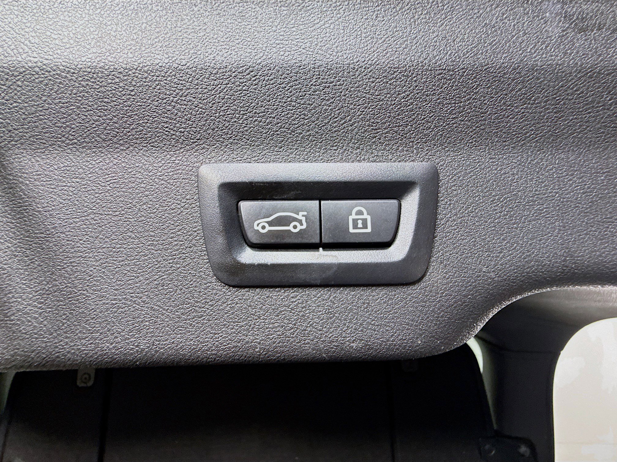 Used 2019 BMW 640i Gran Turismo xDrive w/ Luxury Seating Package image 41