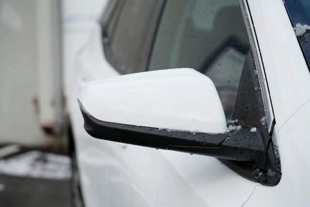 Used 2020 GMC Terrain SLT image 9