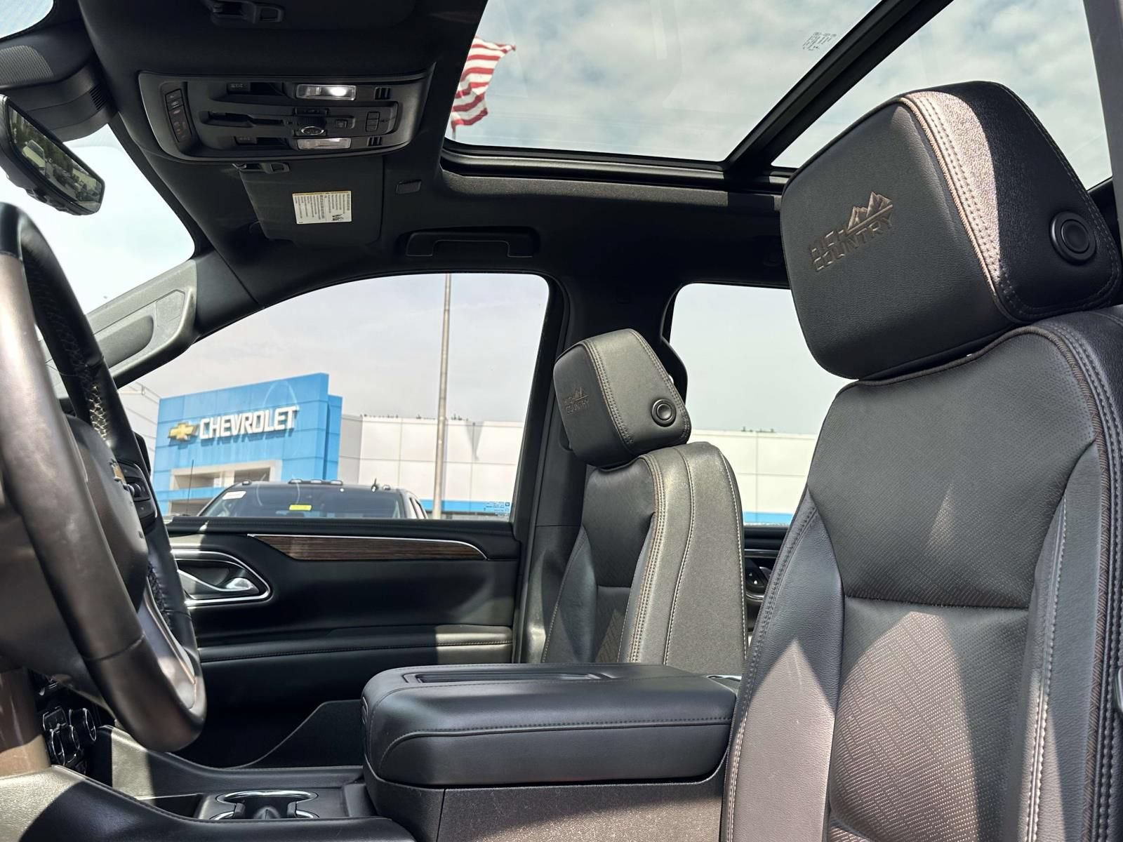 Certified 2023 Chevrolet Tahoe High Country AWD/4WD image 23