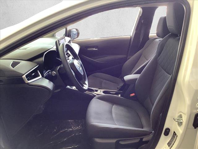 Used 2021 Toyota Corolla LE FWD image 15