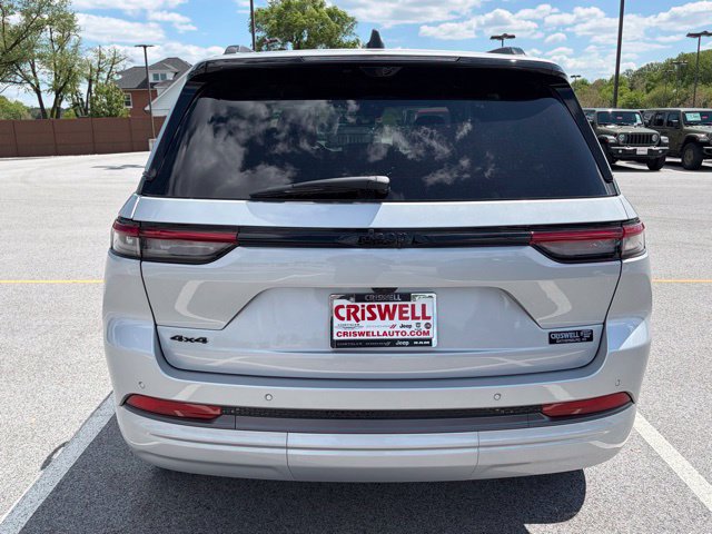 New 2026 Jeep Grand Cherokee Limited AWD/4WD image 6