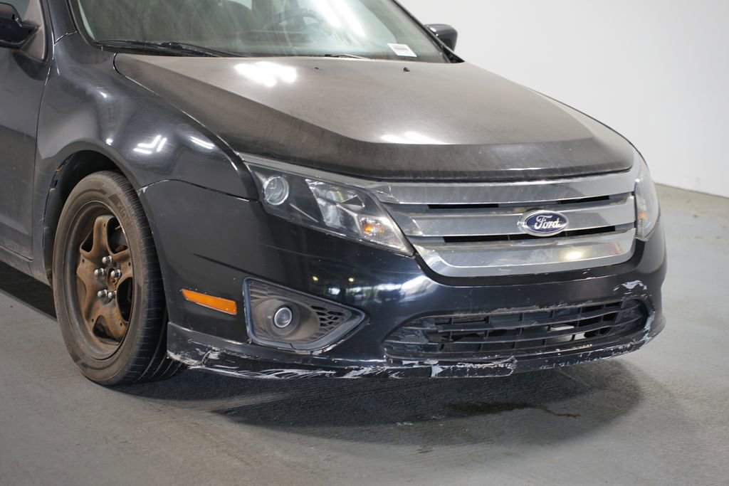Used 2011 Ford Fusion SE image 4