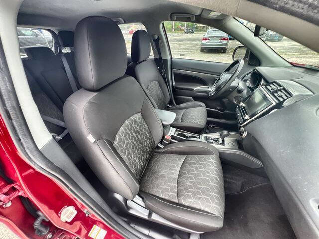 Used 2021 Mitsubishi Outlander Sport SE FWD image 27